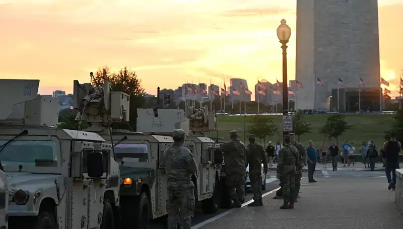 ABD Ordusunun Chicago Girişi: Washington'daki Operasyonun Ardından Ne Olacak?