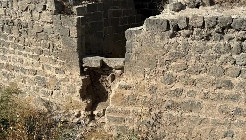 Diyarbakır'da Saint George Kilisesi'ne Ait Kitabe Tarihi Gerçekleri Ortaya Çıkarıyor
