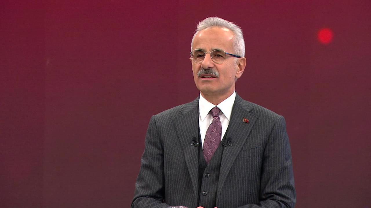 Bakan Uraloğlu: Sosyal medyaya düzenleme hazırlığı