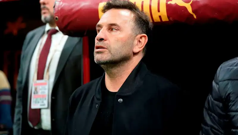 Galatasaray'da Okan Buruk'tan Şok Değişiklik: Kim Gidiyor, Kim Geliyor?