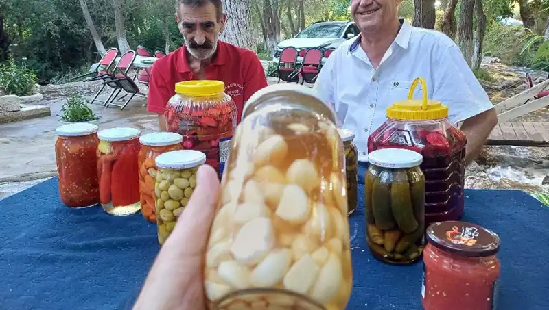Araban Sarımsağı Tüketiminin Artmasıyla Şifa Kaynağı Turşular Yükselişte!