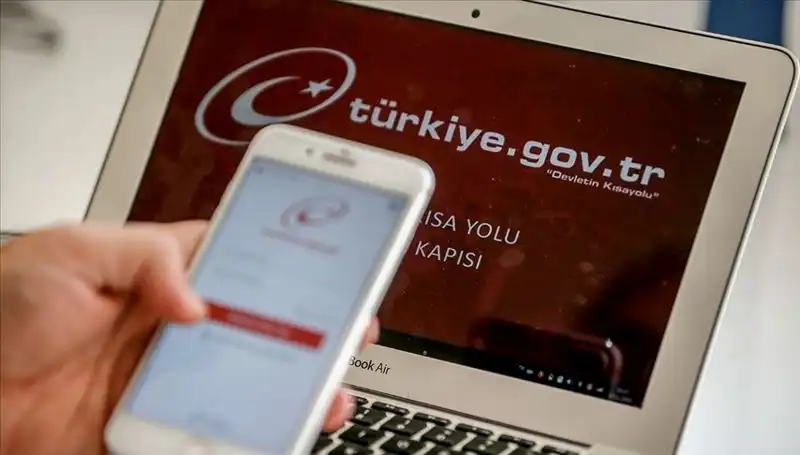 E-Devlet İnovasyonu: Bakan Kacır, 8 Binden Fazla Hizmetin Müjdesini Verdi