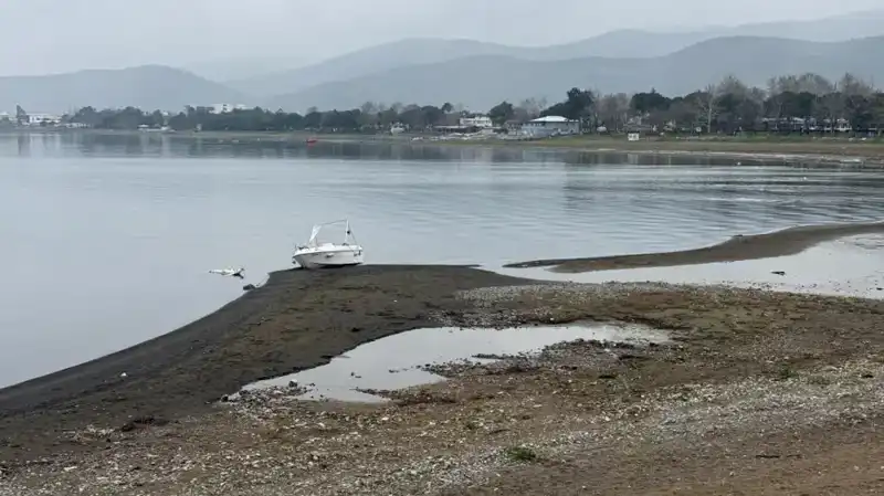 İznik Gölü’nde Kuraklık Alarmı: Yağışlar Yeterli Gelmiyor