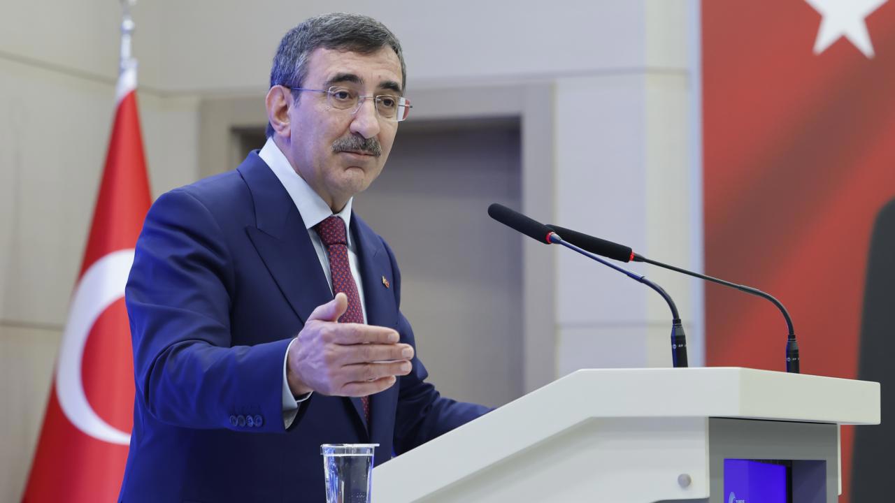 Cumhurbaşkanı Yardımcısı Yılmaz: Suriye'yi Suriyelilerin yönetmesi gerektiğini belirtti