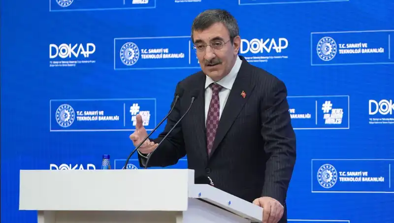 Cevdet Yılmaz'ın Ekonomi Vizyonu: Enflasyonu Düşürmek Üzerine Derinlemesine Analiz